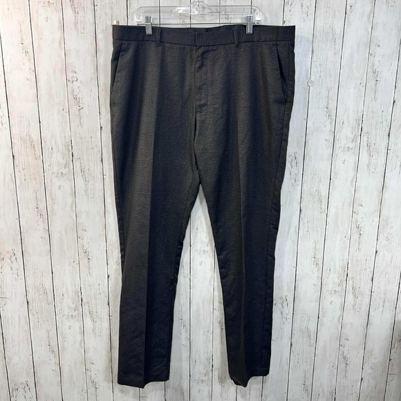 Men's Perry Ellis Slim Fit Gray Polyester Dress Pants Size 38x32 - Picture 1 of 5